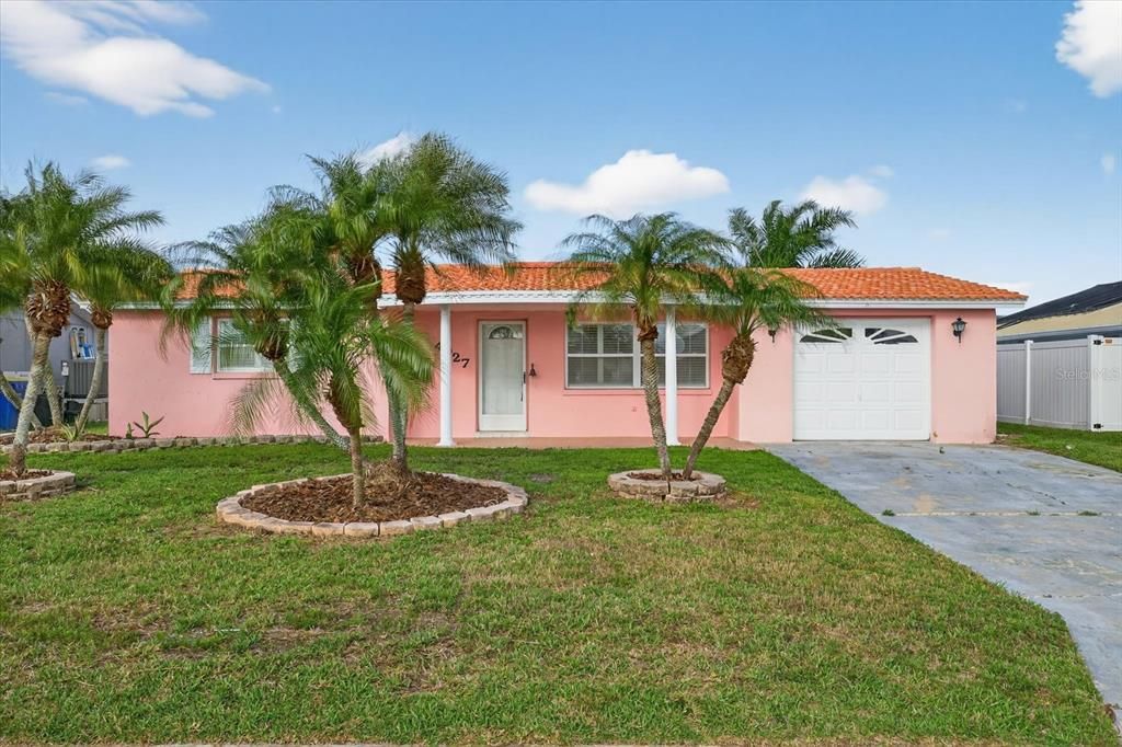 Activo con contrato: $482,000 (3 camas, 2 baños, 1512 Pies cuadrados)