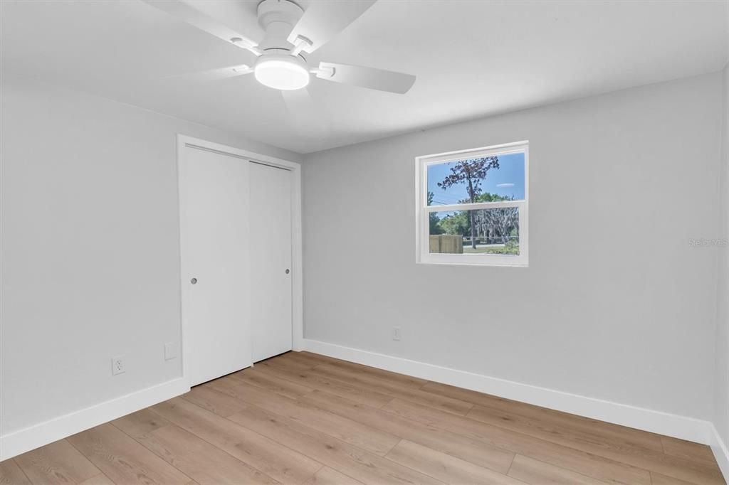 Activo con contrato: $389,000 (3 camas, 2 baños, 1550 Pies cuadrados)