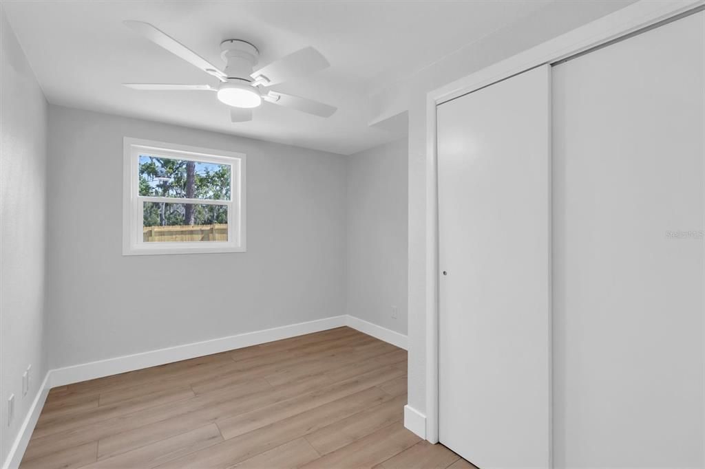 Activo con contrato: $389,000 (3 camas, 2 baños, 1550 Pies cuadrados)