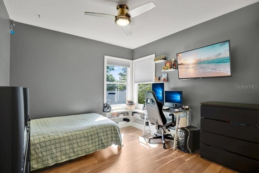 For Sale: $810,000 (4 beds, 4 baths, 3653 Square Feet)