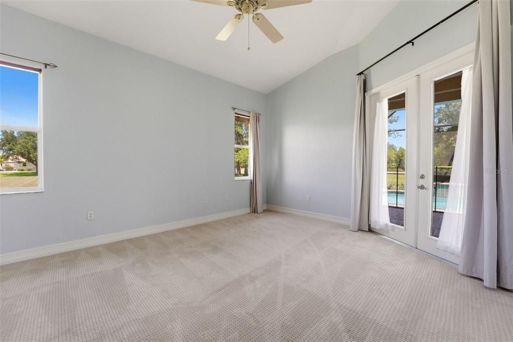 En Venta: $599,900 (3 camas, 2 baños, 2578 Pies cuadrados)