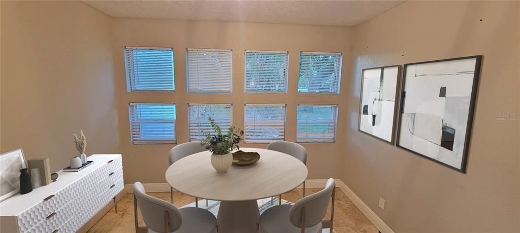 Active With Contract: $319,900 (3 beds, 3 baths, 1553 Square Feet)