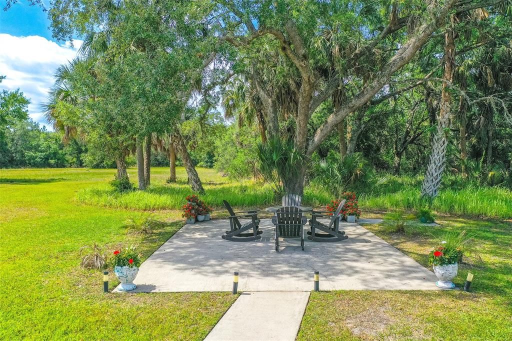 For Sale: $170,000 (2 beds, 2 baths, 1276 Square Feet)