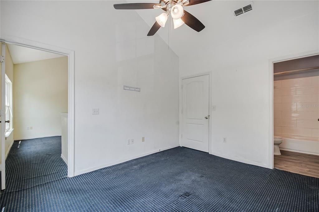 En Venta: $185,000 (1 camas, 1 baños, 677 Pies cuadrados)