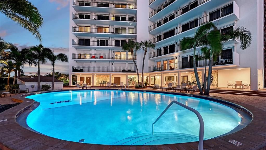En Venta: $3,450,000 (4 camas, 4 baños, 2550 Pies cuadrados)