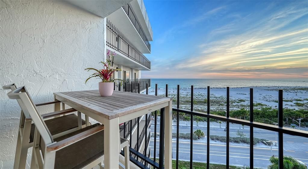 En Venta: $3,450,000 (4 camas, 4 baños, 2550 Pies cuadrados)