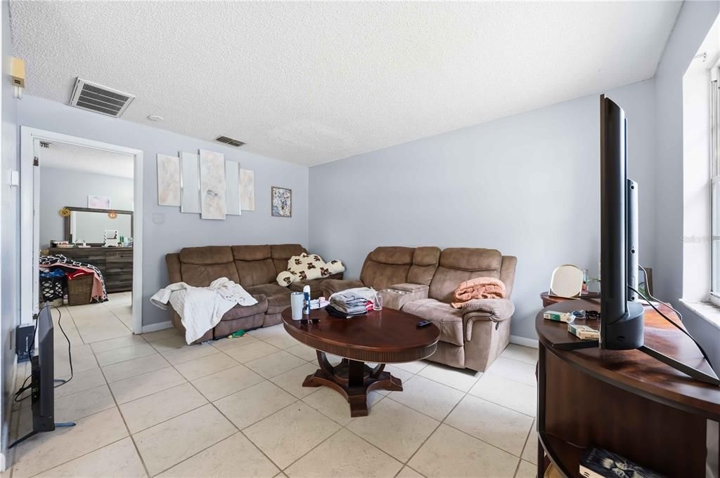 For Sale: $339,000 (3 beds, 0 baths, 1792 Square Feet)