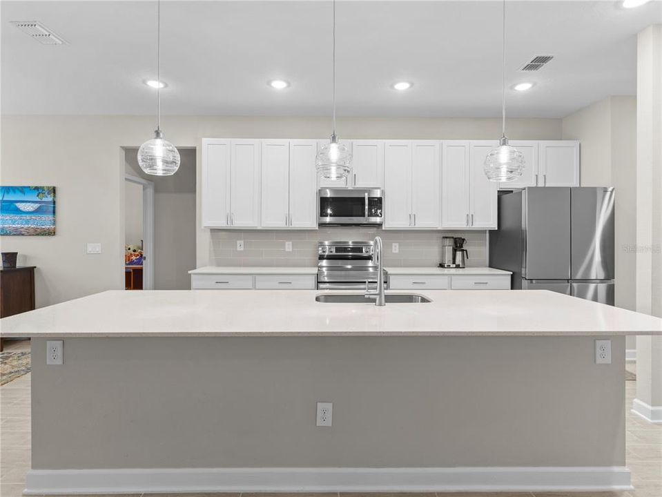 Active With Contract: $419,000 (4 beds, 3 baths, 2310 Square Feet)