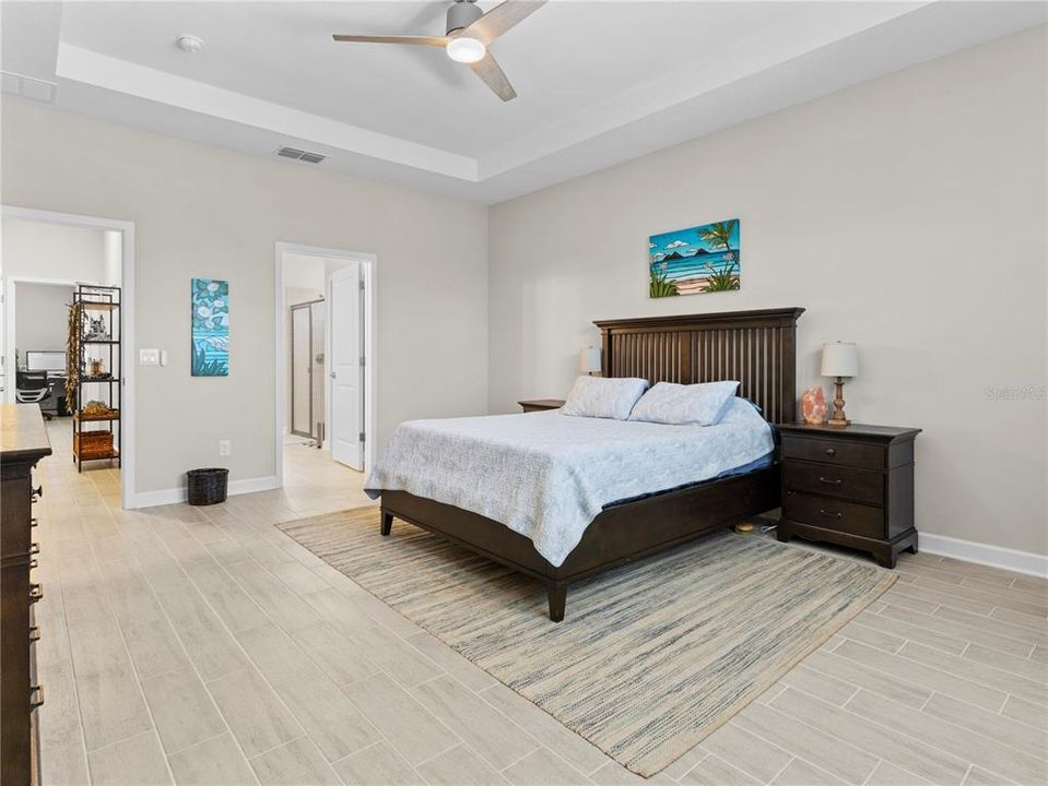 Active With Contract: $419,000 (4 beds, 3 baths, 2310 Square Feet)