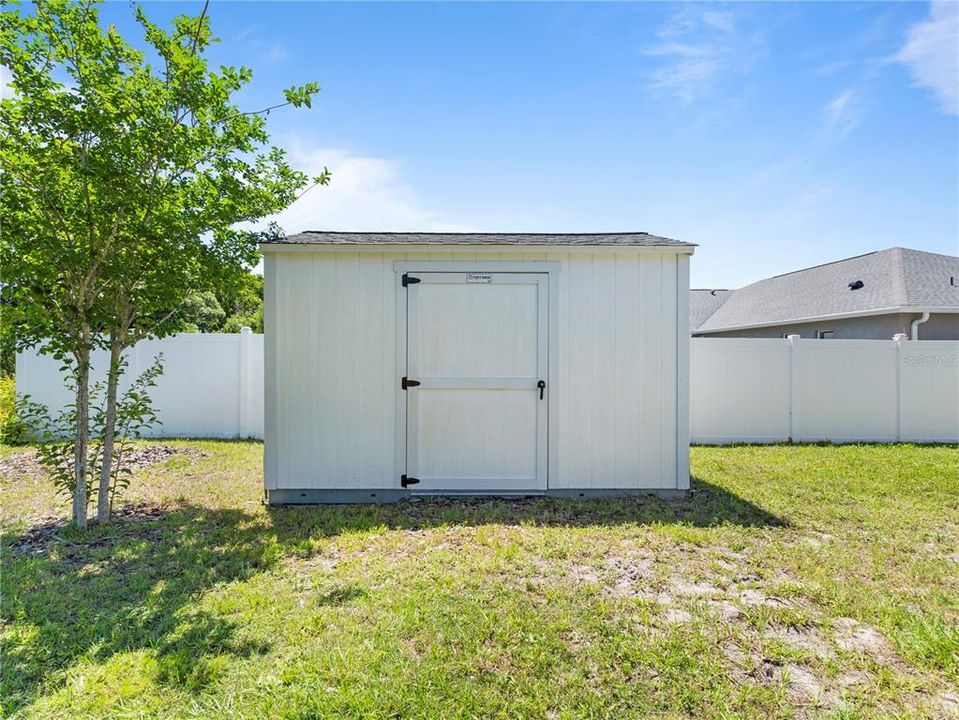 Active With Contract: $419,000 (4 beds, 3 baths, 2310 Square Feet)