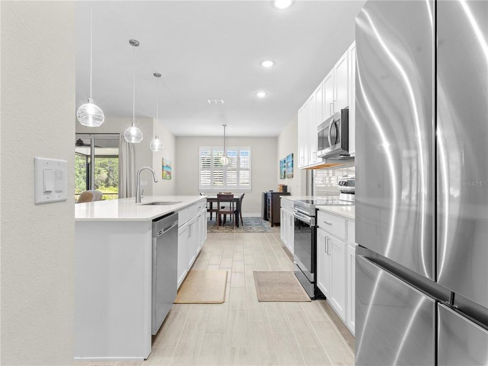 Active With Contract: $419,000 (4 beds, 3 baths, 2310 Square Feet)
