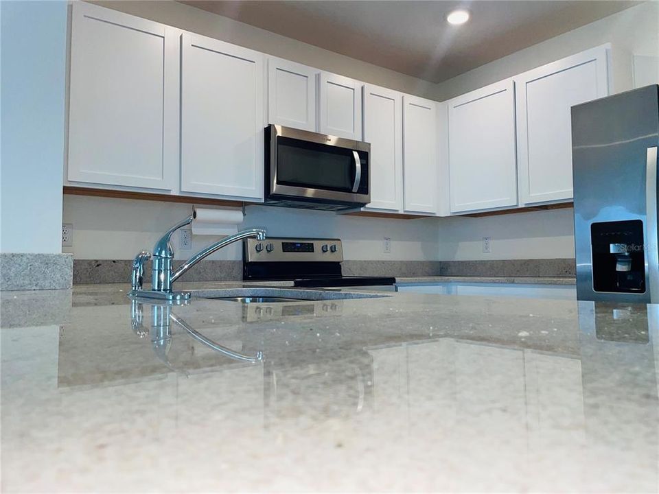 For Rent: $2,500 (3 beds, 2 baths, 1516 Square Feet)