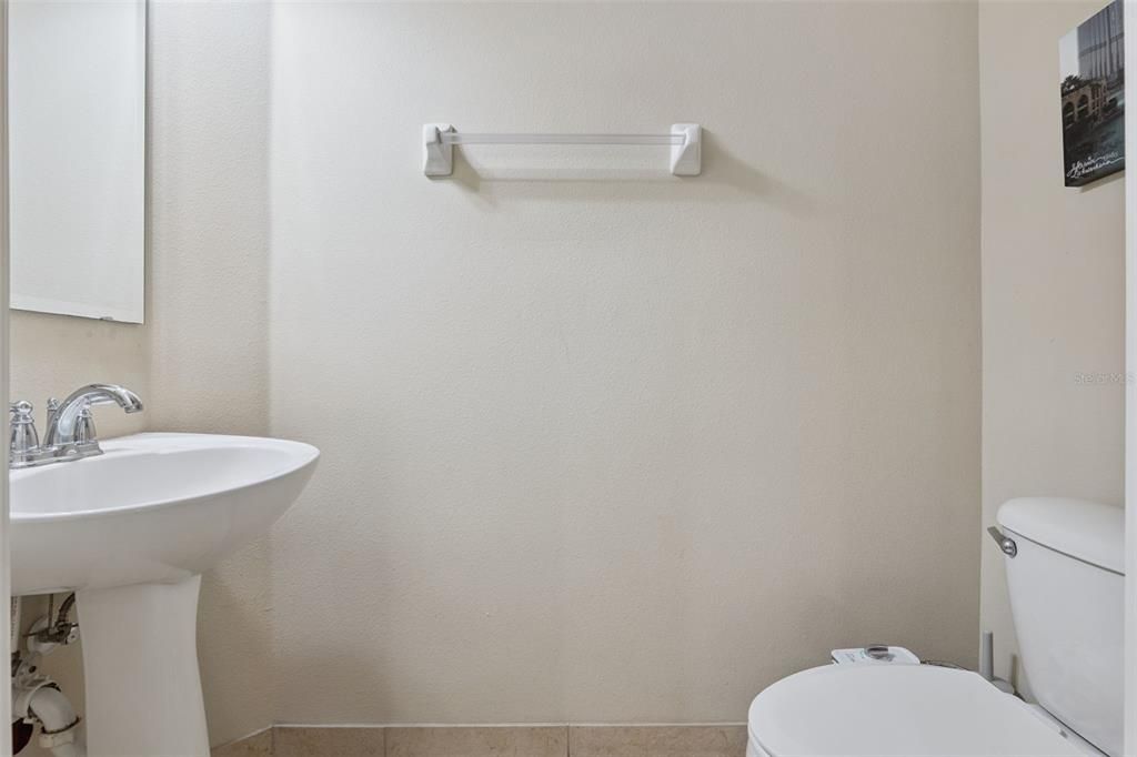 En Venta: $374,970 (3 camas, 2 baños, 1608 Pies cuadrados)