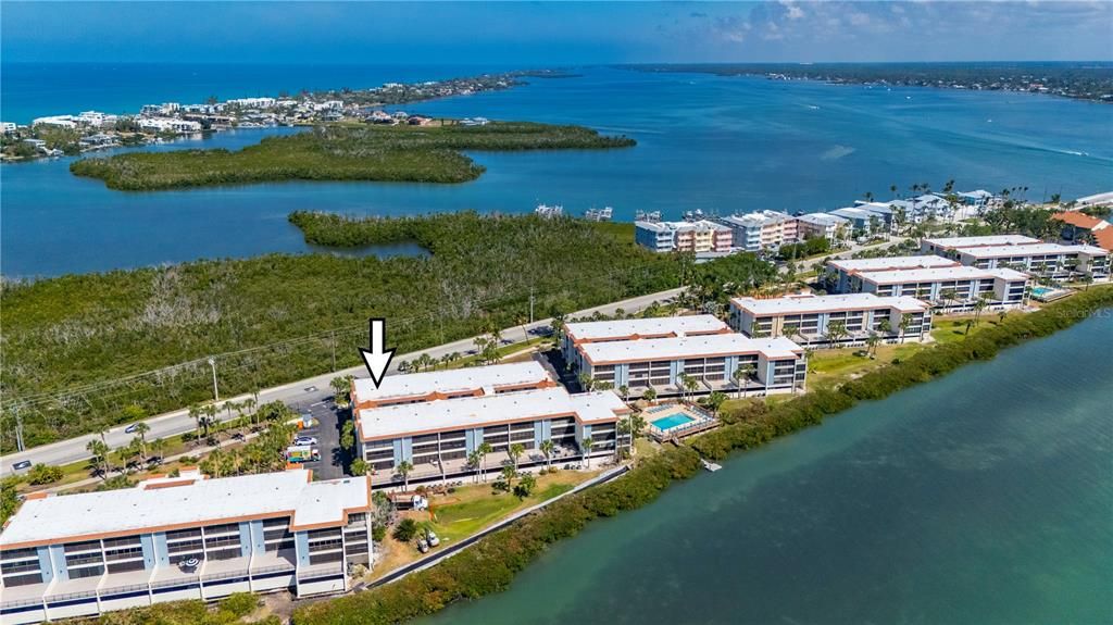 En Venta: $259,900 (2 camas, 2 baños, 1070 Pies cuadrados)