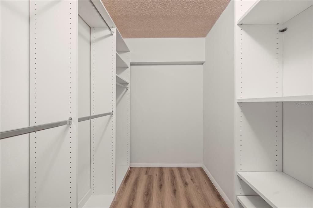 En Venta: $259,900 (2 camas, 2 baños, 1070 Pies cuadrados)