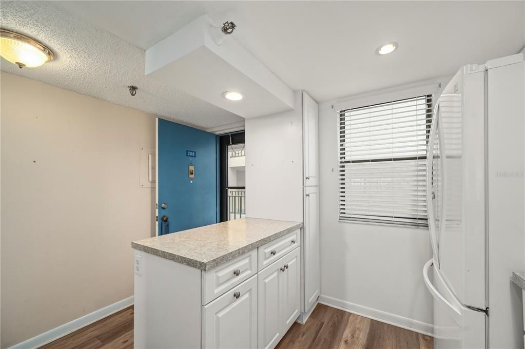 En Venta: $259,900 (2 camas, 2 baños, 1070 Pies cuadrados)