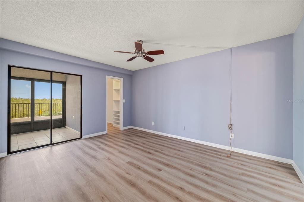 En Venta: $259,900 (2 camas, 2 baños, 1070 Pies cuadrados)