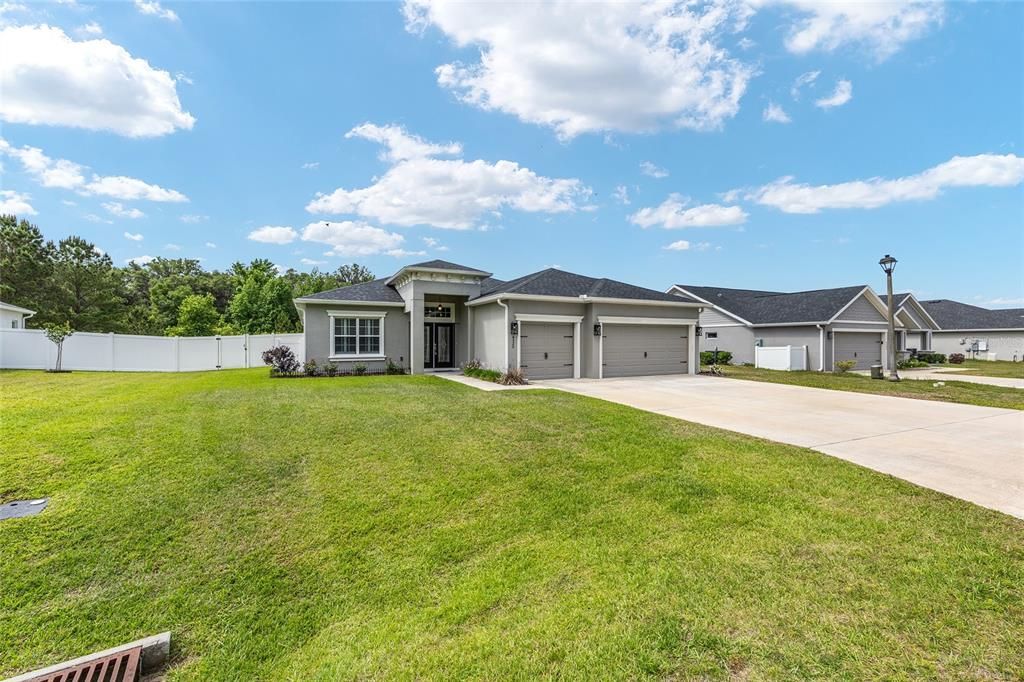 Active With Contract: $398,750 (4 beds, 3 baths, 2349 Square Feet)