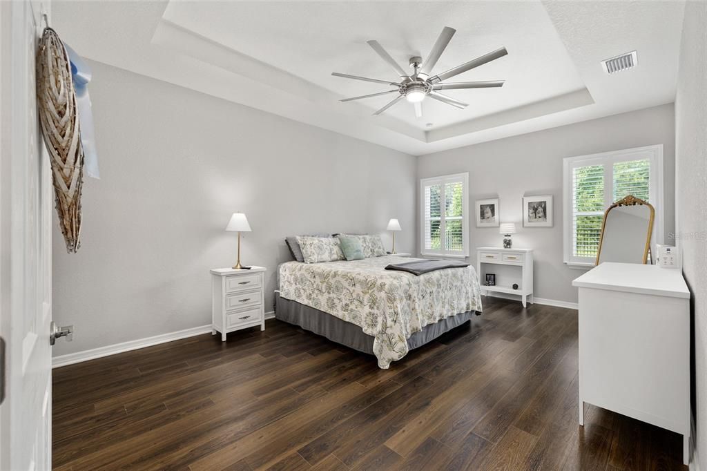 Active With Contract: $398,750 (4 beds, 3 baths, 2349 Square Feet)