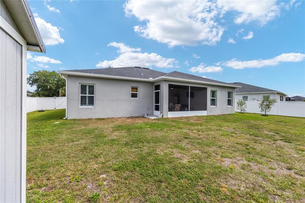 Active With Contract: $398,750 (4 beds, 3 baths, 2349 Square Feet)