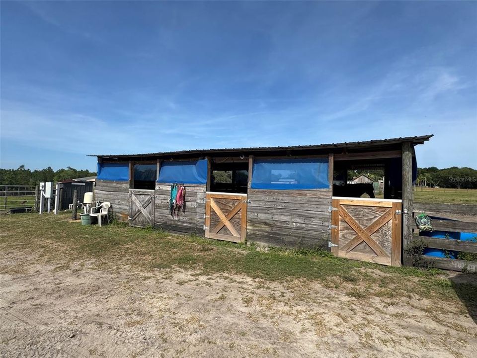 На продажу: $275,000 (6.74 acres)