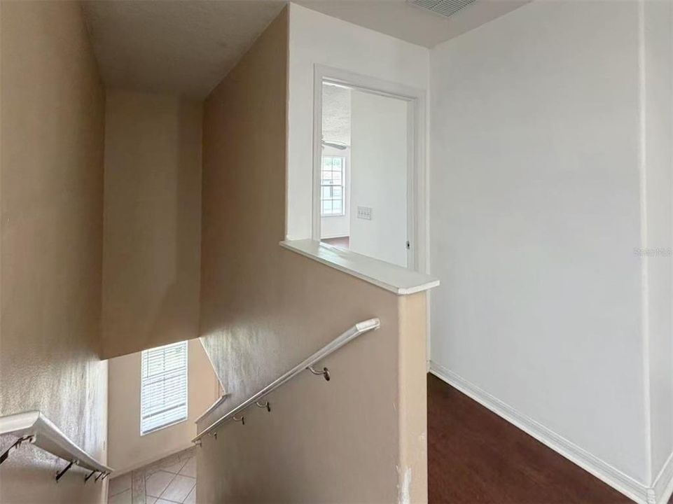 На продажу: $339,000 (3 спален, 2 ванн, 1716 Квадратных фут)