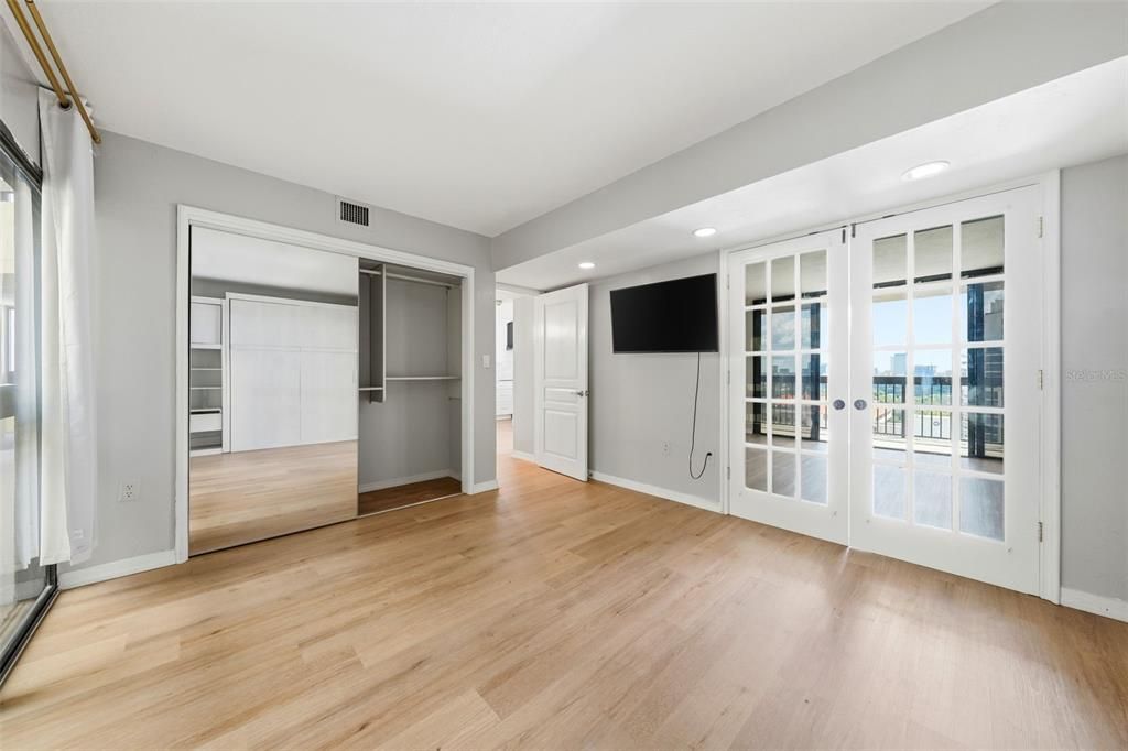En Venta: $530,000 (2 camas, 2 baños, 1376 Pies cuadrados)