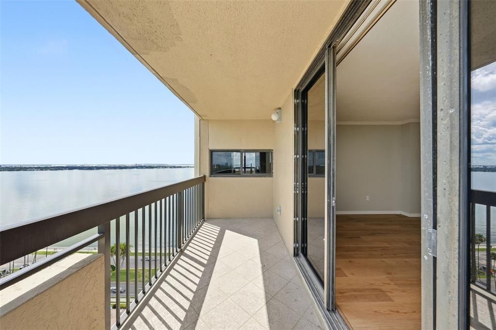 En Venta: $530,000 (2 camas, 2 baños, 1376 Pies cuadrados)