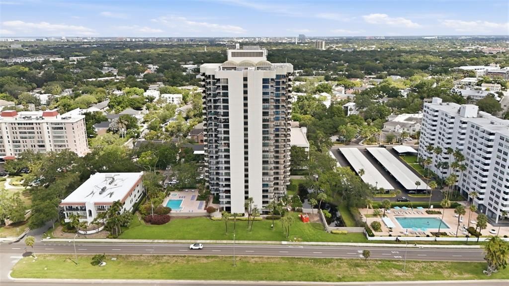 En Venta: $530,000 (2 camas, 2 baños, 1376 Pies cuadrados)