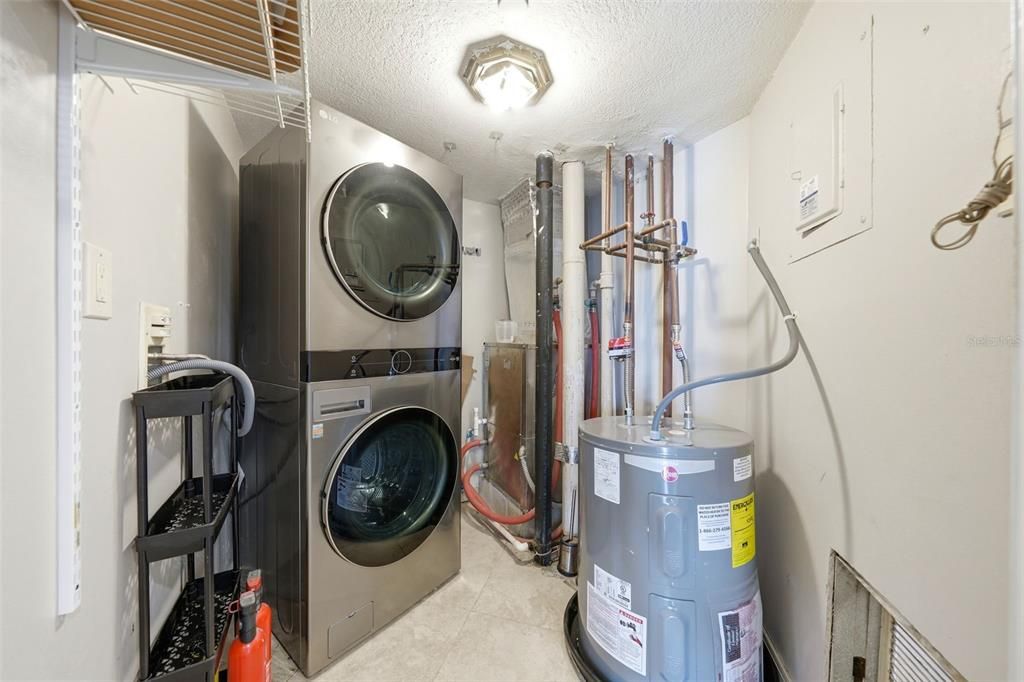 En Venta: $530,000 (2 camas, 2 baños, 1376 Pies cuadrados)