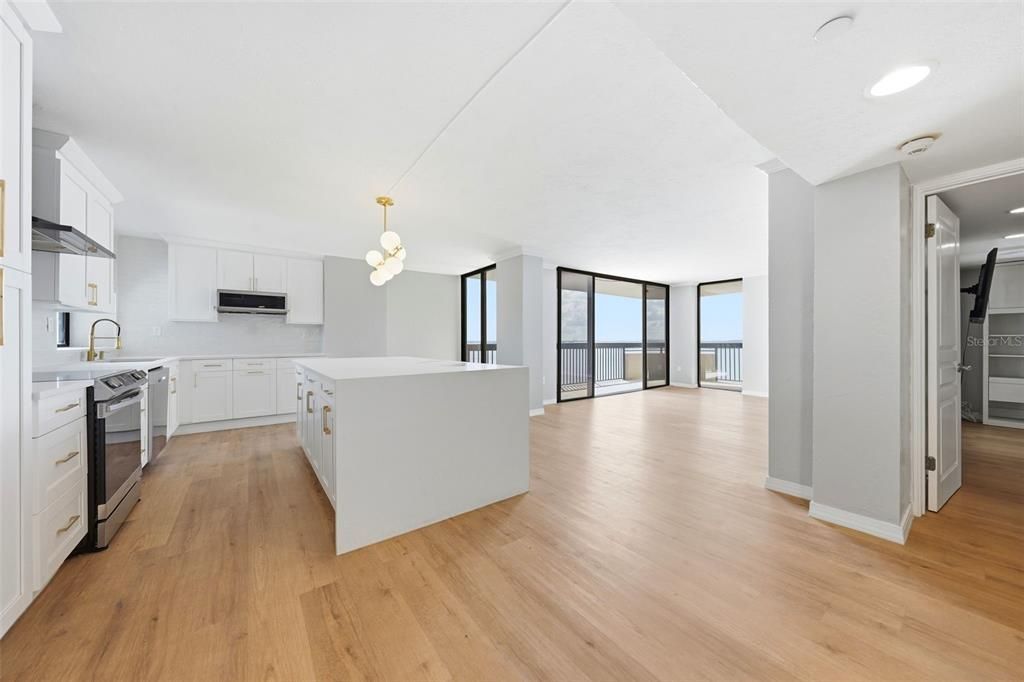 En Venta: $530,000 (2 camas, 2 baños, 1376 Pies cuadrados)