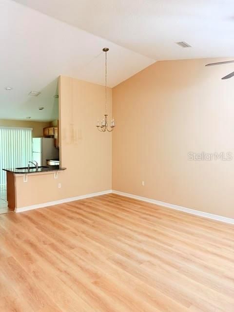 For Rent: $1,575 (3 beds, 2 baths, 1198 Square Feet)