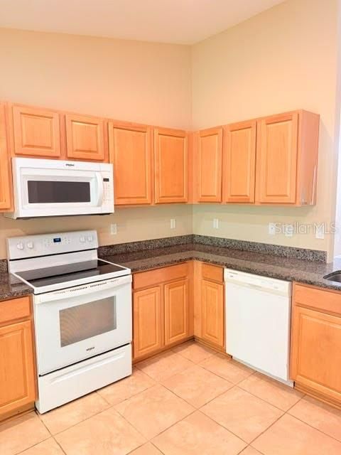 For Rent: $1,575 (3 beds, 2 baths, 1198 Square Feet)