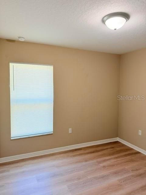 For Rent: $1,575 (3 beds, 2 baths, 1198 Square Feet)