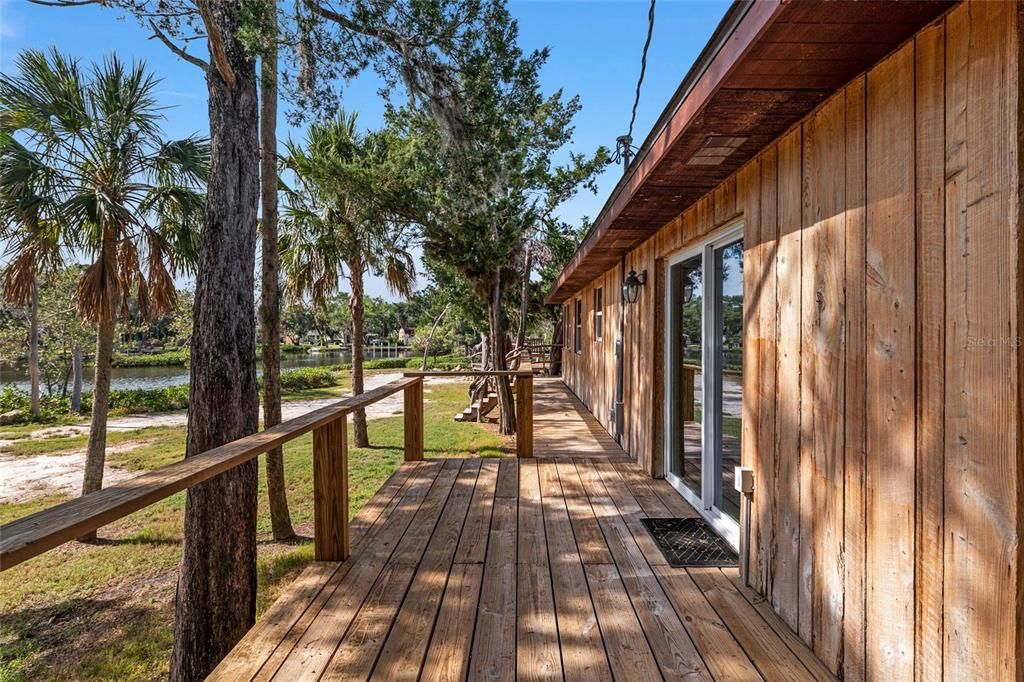 En Venta: $549,000 (3 camas, 2 baños, 1144 Pies cuadrados)