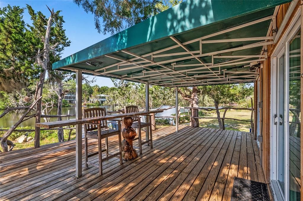 En Venta: $549,000 (3 camas, 2 baños, 1144 Pies cuadrados)