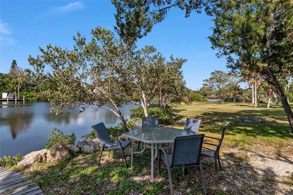 En Venta: $549,000 (3 camas, 2 baños, 1144 Pies cuadrados)