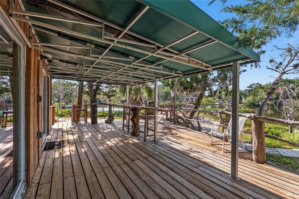 En Venta: $549,000 (3 camas, 2 baños, 1144 Pies cuadrados)