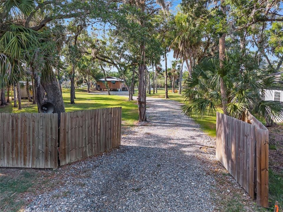 En Venta: $549,000 (3 camas, 2 baños, 1144 Pies cuadrados)