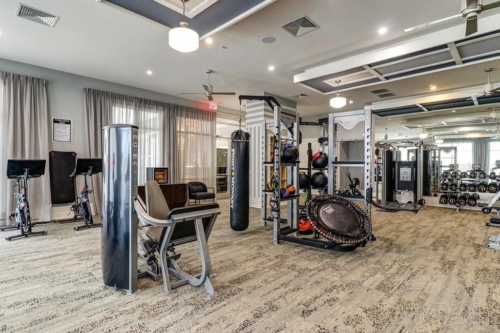For Rent: $1,527 (1 beds, 1 baths, 746 Square Feet)