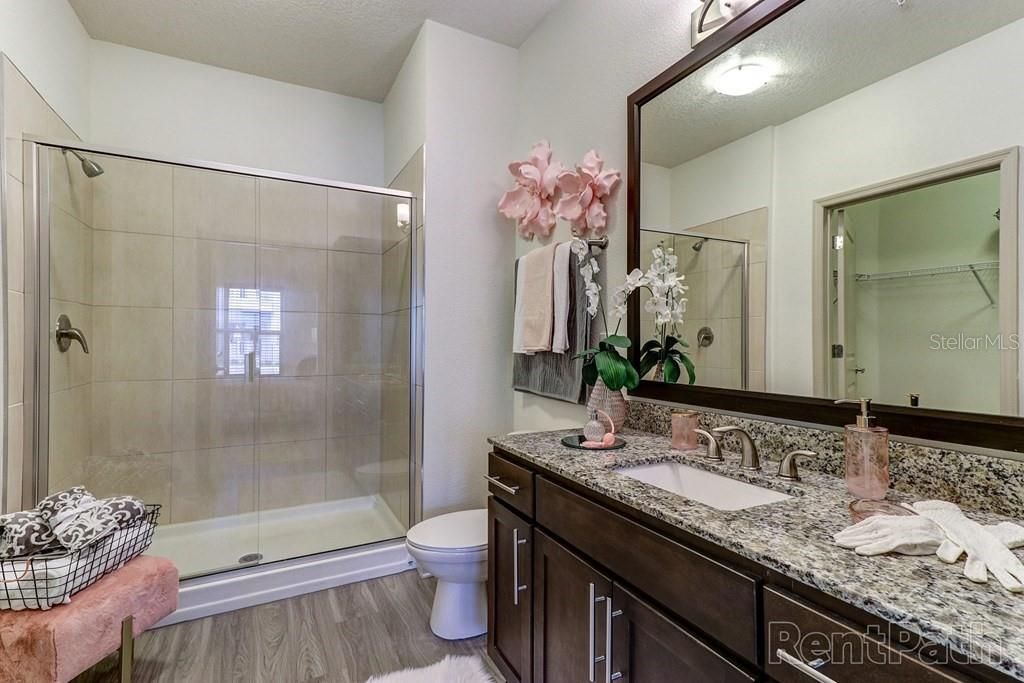 For Rent: $1,527 (1 beds, 1 baths, 746 Square Feet)