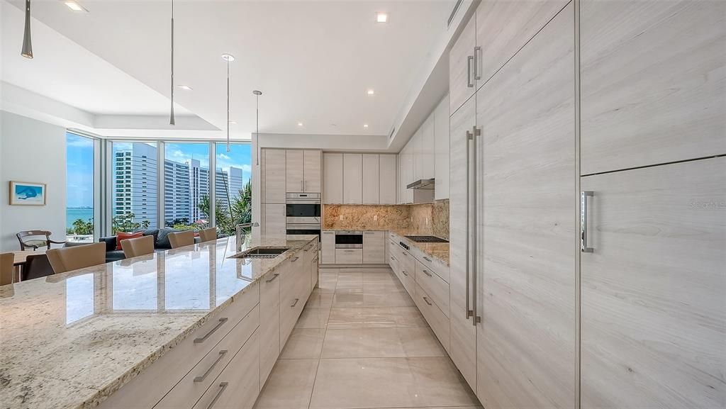 For Sale: $6,900,000 (3 beds, 3 baths, 3798 Square Feet)