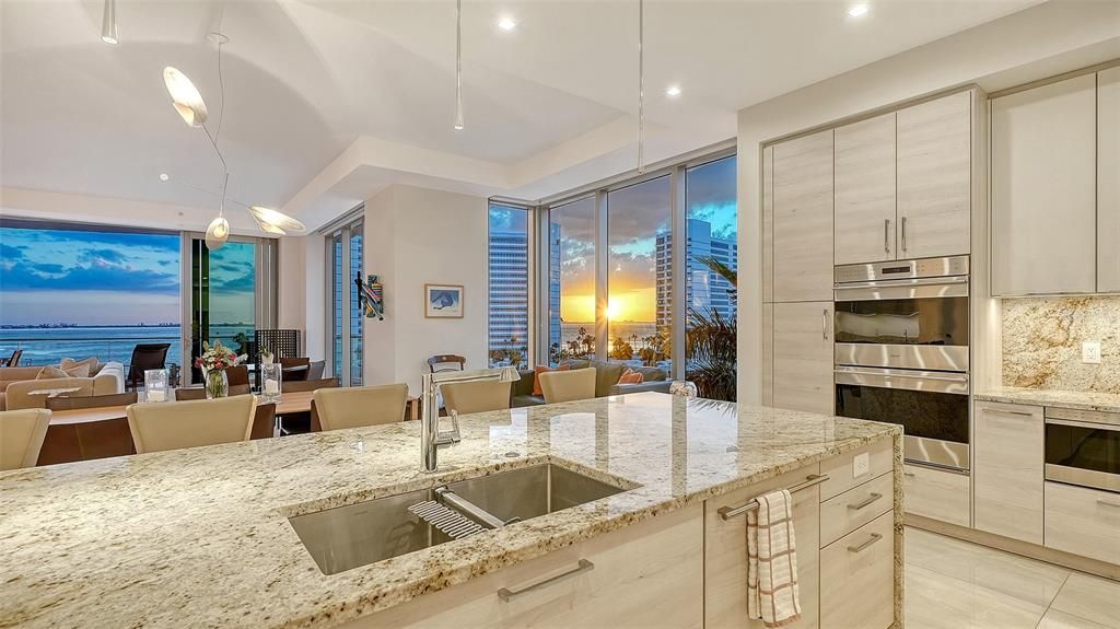 For Sale: $6,900,000 (3 beds, 3 baths, 3798 Square Feet)