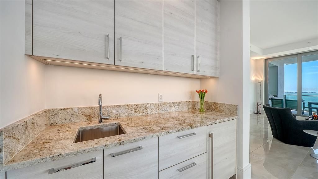 For Sale: $6,900,000 (3 beds, 3 baths, 3798 Square Feet)