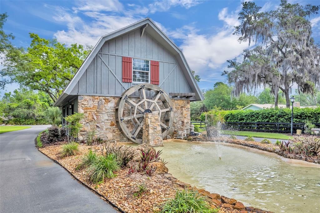 En Venta: $675,000 (5 camas, 2 baños, 2756 Pies cuadrados)