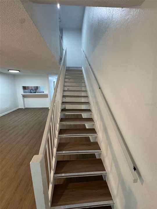 Activo con contrato: $1,289 (2 camas, 1 baños, 1200 Pies cuadrados)