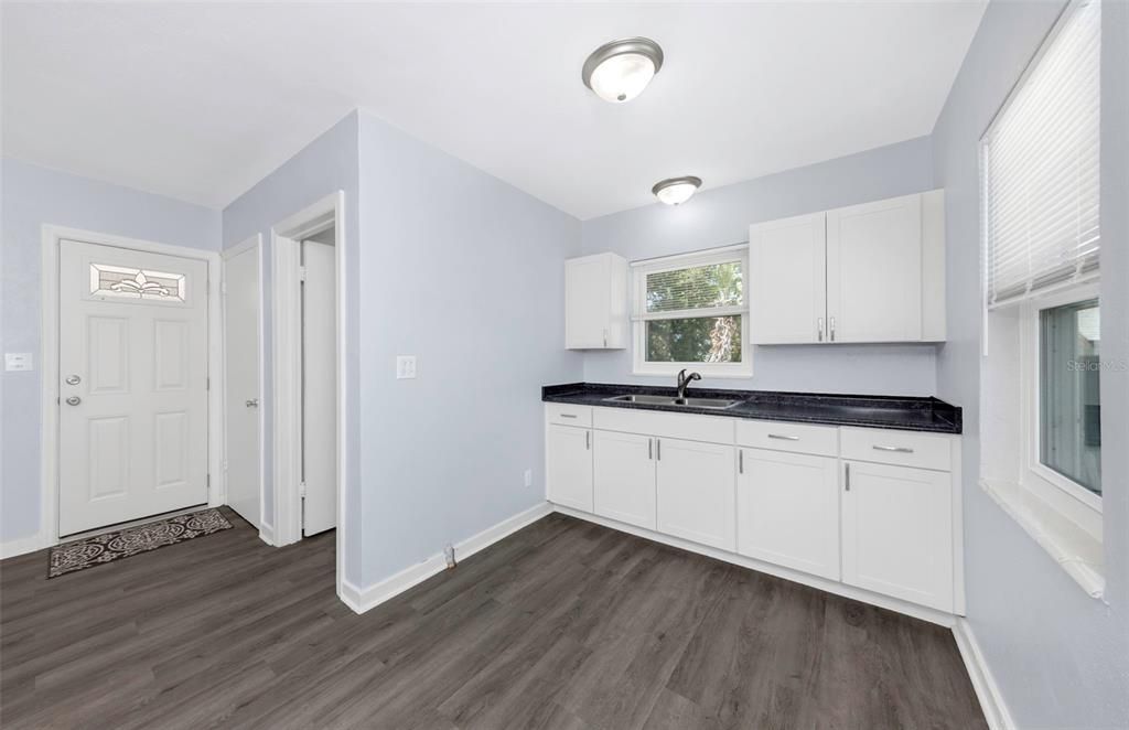 Active With Contract: $722,000 (4 beds, 3 baths, 2167 Square Feet)
