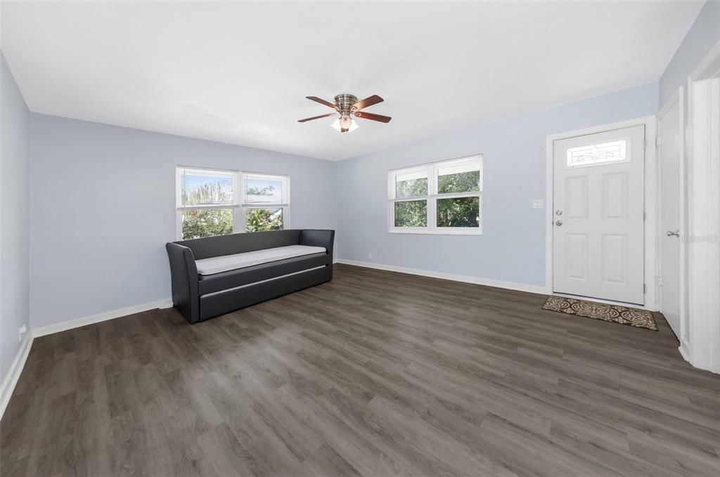 Active With Contract: $722,000 (4 beds, 3 baths, 2167 Square Feet)
