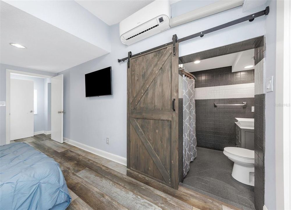 Active With Contract: $722,000 (4 beds, 3 baths, 2167 Square Feet)