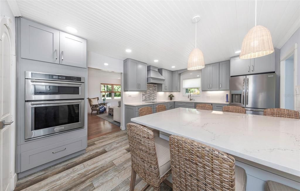 Active With Contract: $722,000 (4 beds, 3 baths, 2167 Square Feet)